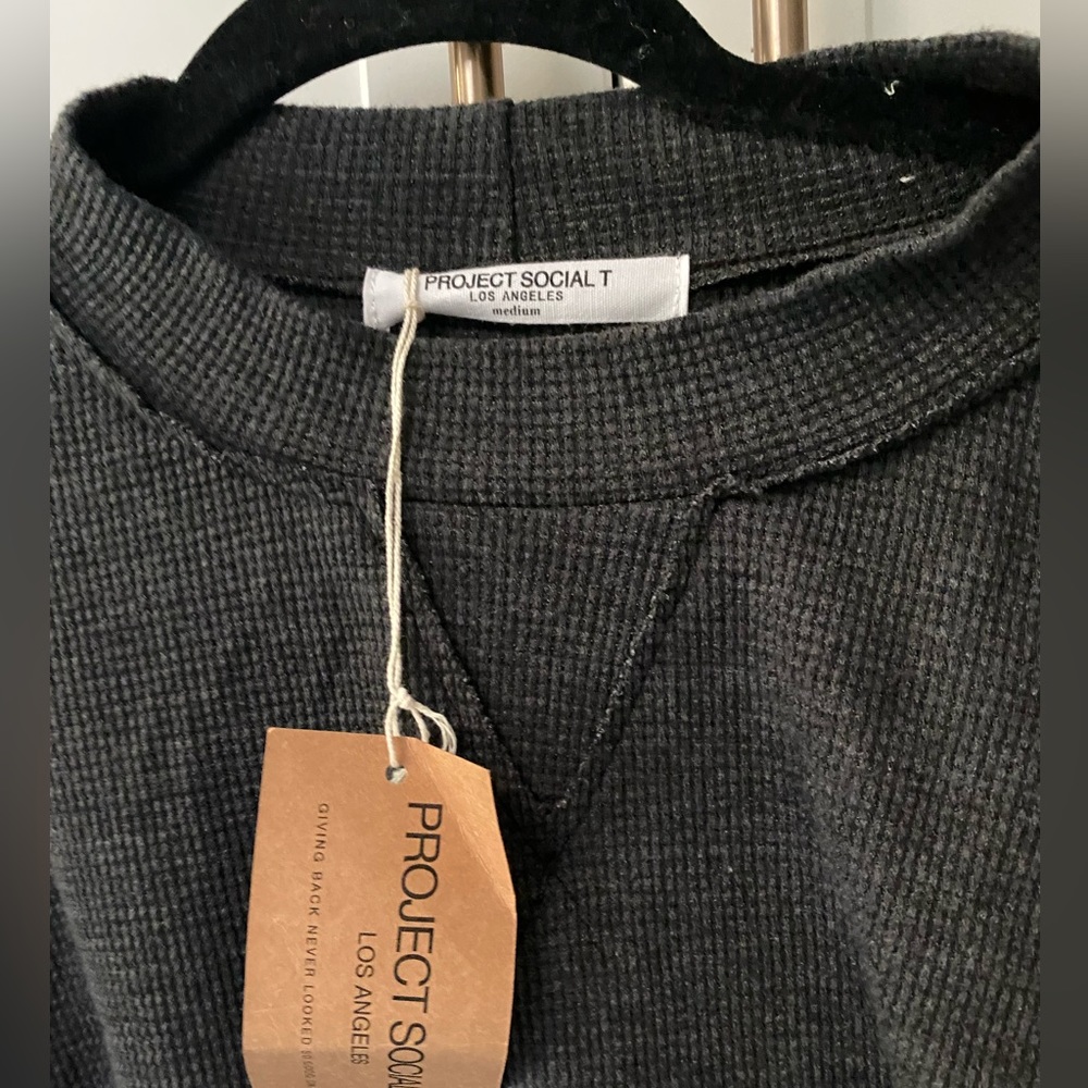 Project Social T cropped grey sweatshirt. Never worn. - Picture 3 of 5